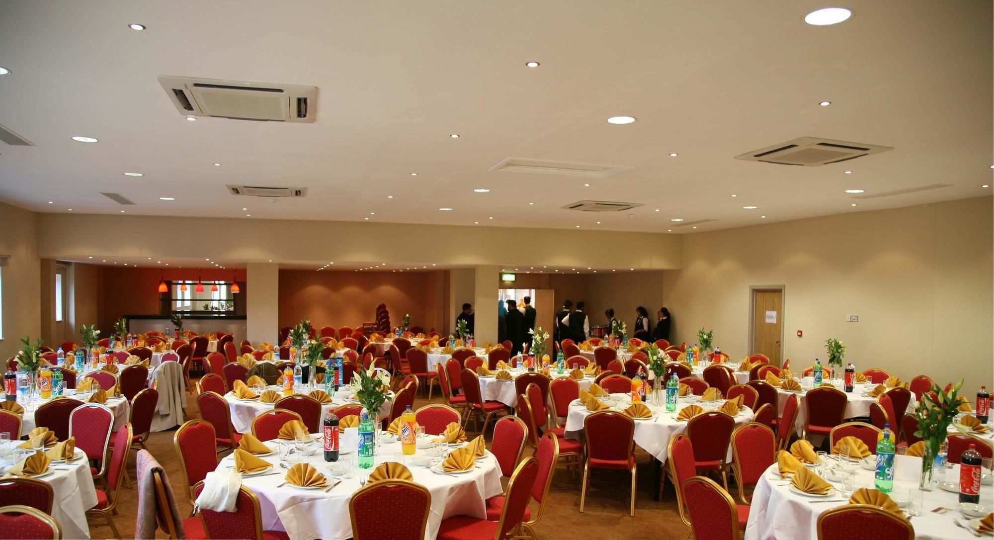 The Luton Hotel Luton (Bedfordshire) Exterior foto